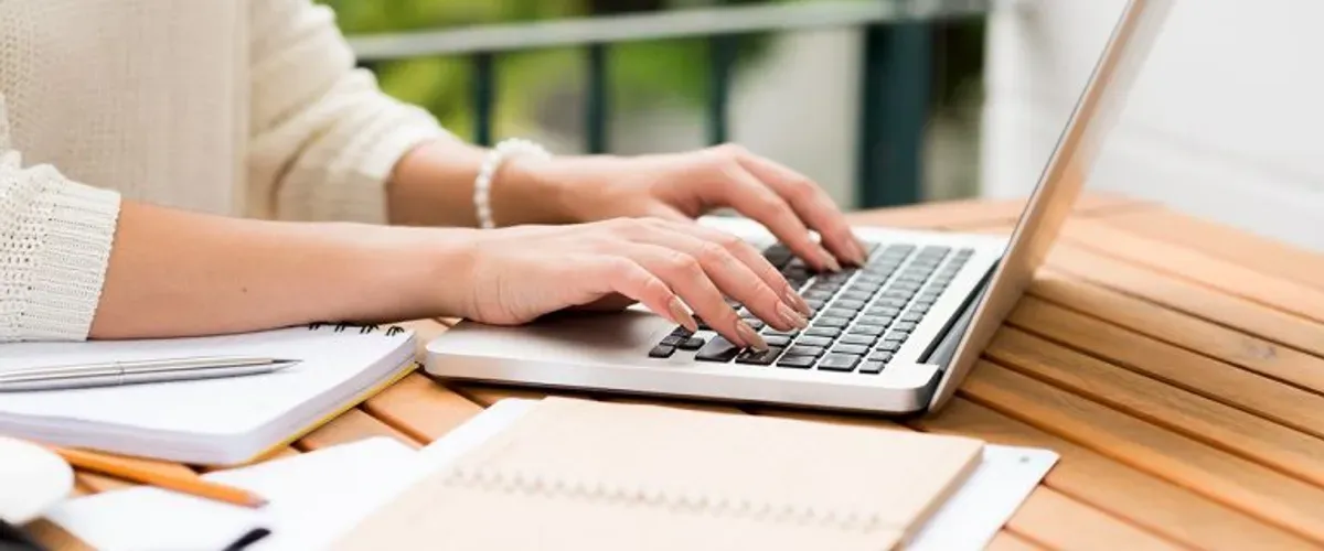 Jak działa poradnia psychoterapeutyczna online?